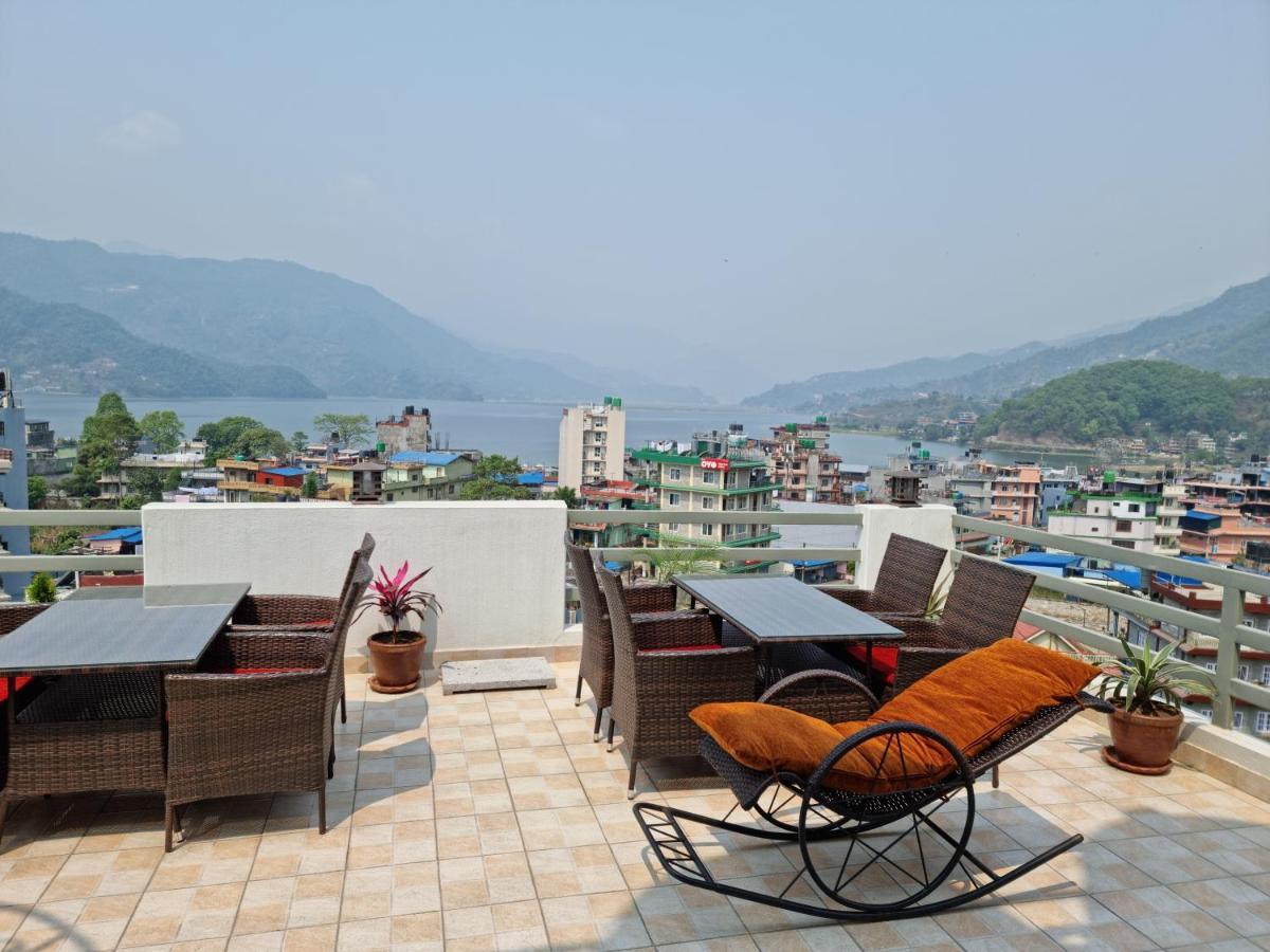 Chautari Boutique Hotel Pokhara Extérieur photo